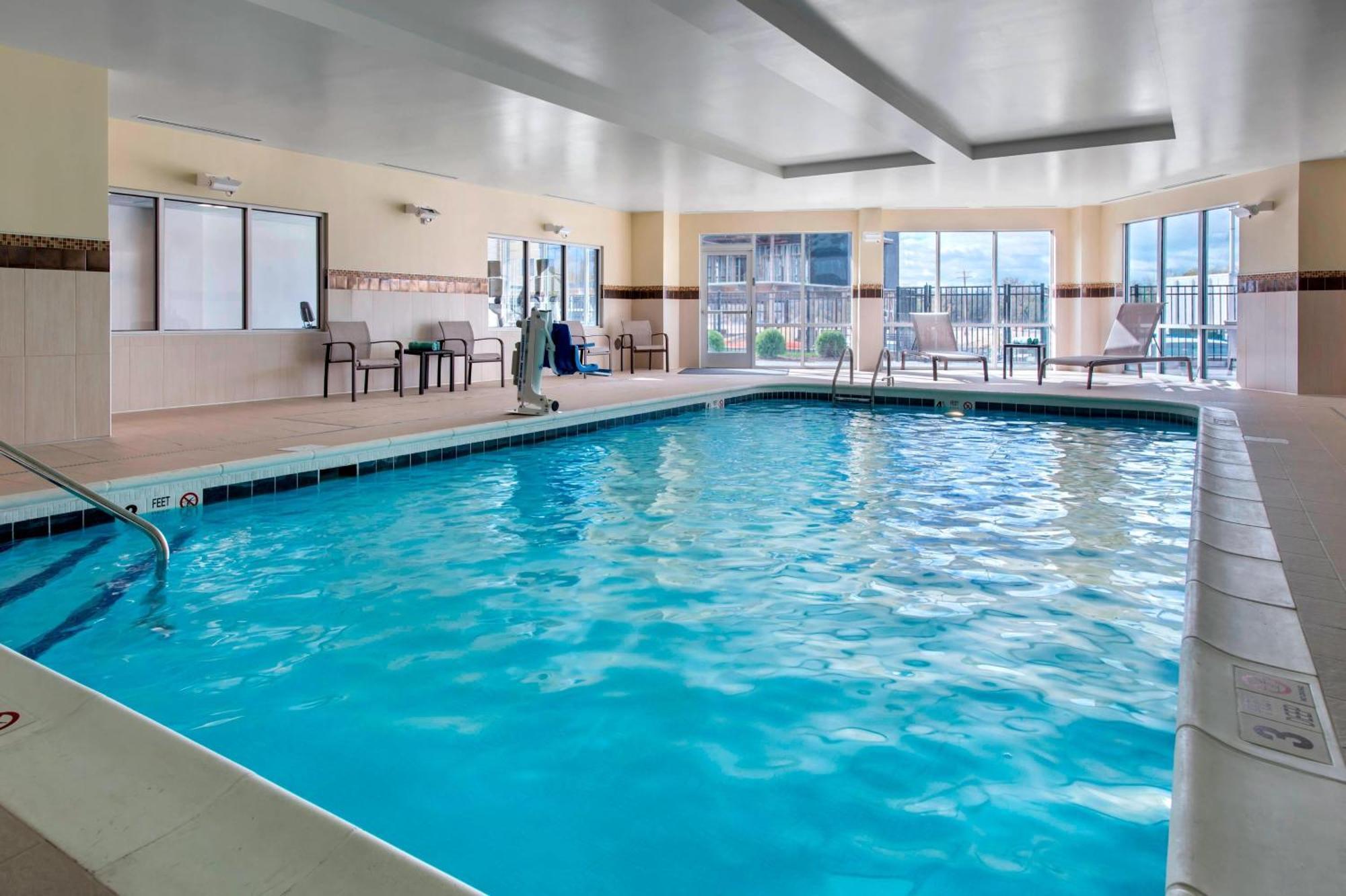 Courtyard By Marriott Schenectady At Mohawk Harbor Hotel Екстериор снимка
