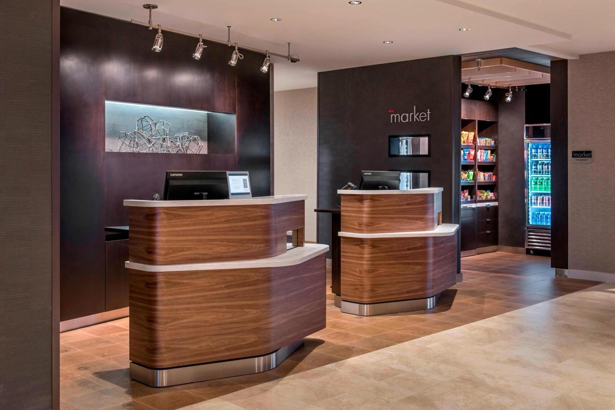 Courtyard By Marriott Schenectady At Mohawk Harbor Hotel Екстериор снимка