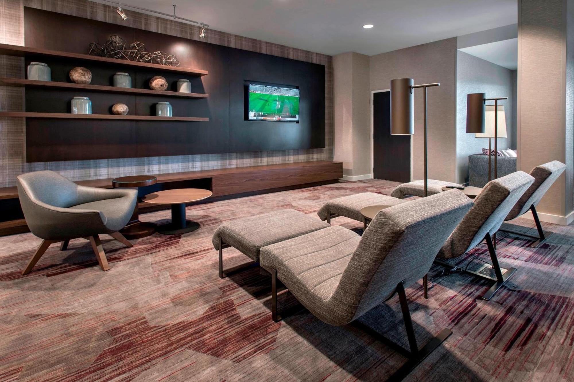 Courtyard By Marriott Schenectady At Mohawk Harbor Hotel Екстериор снимка